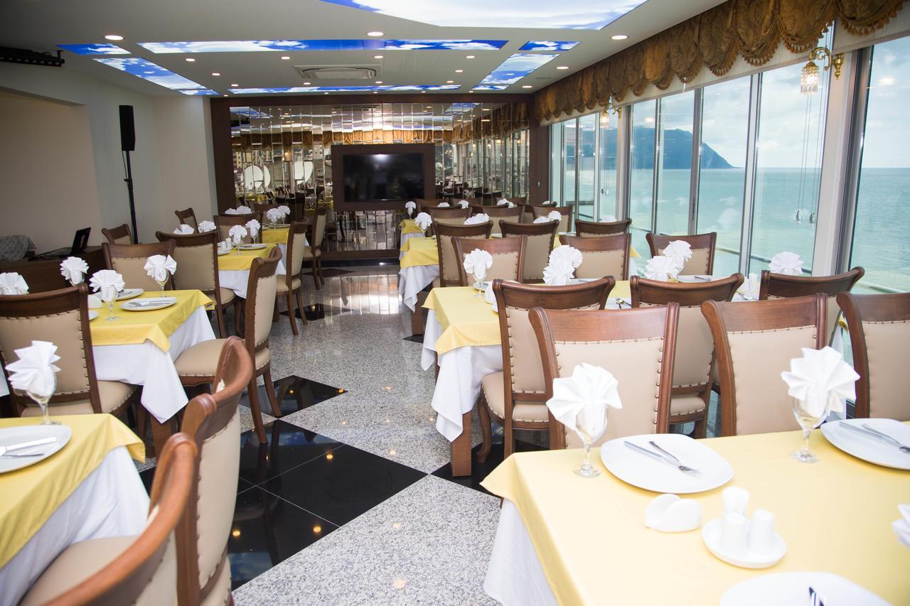 Nana Hotel Hopa Exterior photo
